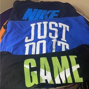 Nike shirt bundle